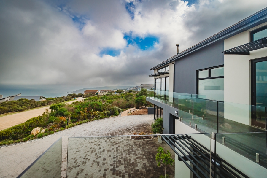 5 Bedroom Property for Sale in The Brink Eco Estate Western Cape